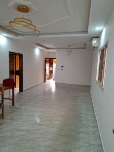 Location de Villa duplex de 5 pièces sur Angré 7ème tranche