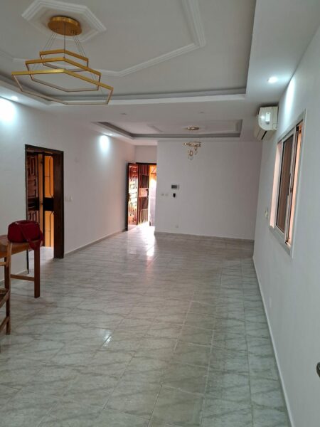 Location de Villa duplex de 5 pièces sur Angré 7ème tranche