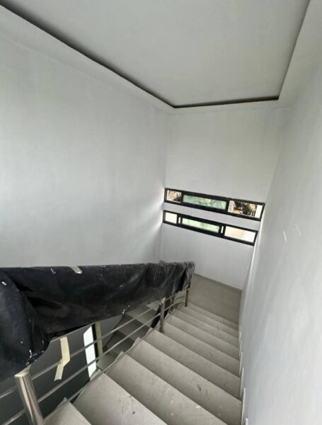 Location d'une Villa duplex haut standing de 15 pièces sur Deux plateaux Vallon