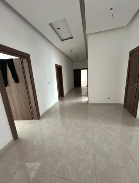 Location d'une Villa duplex haut standing de 15 pièces sur Deux plateaux Vallon