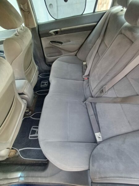 Location d'une Honda Civic 2010