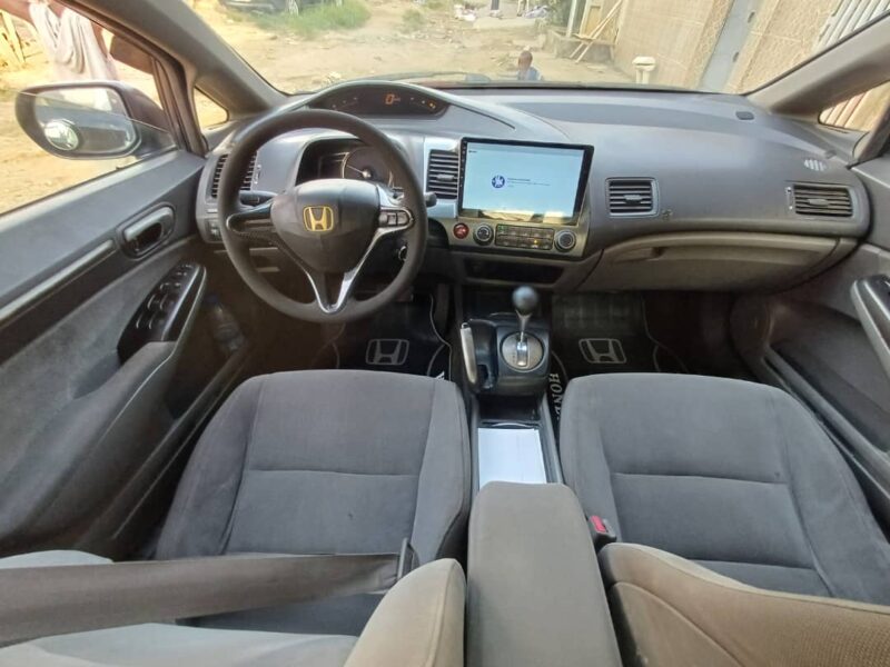Location d'une Honda Civic 2010