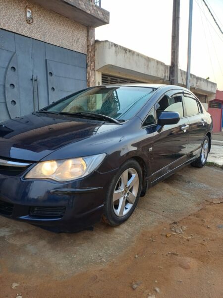 Location d'une Honda Civic 2010