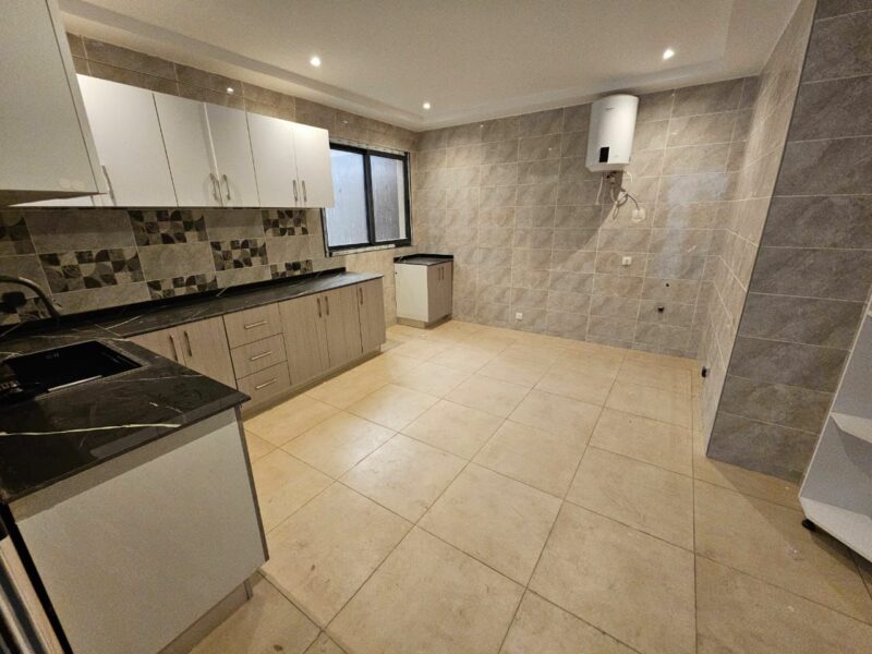 Location d'appartement de 2 & 3 pièces sur M'badon