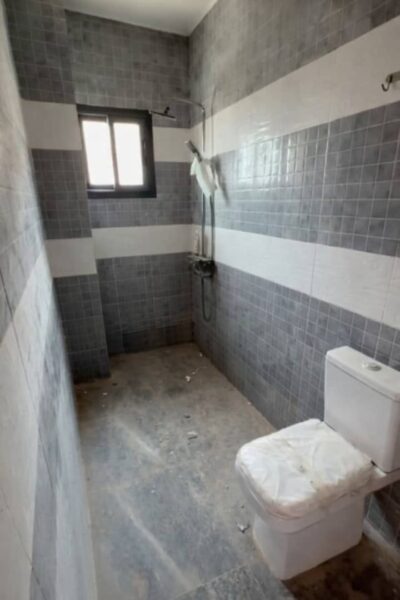 Location d'un appartement de 4 pièces sur Cocody Ephrata