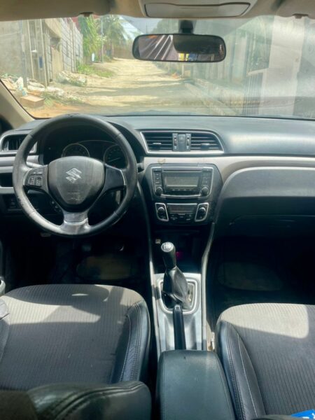 Location de Suzuki Ciaz sur Abidjan