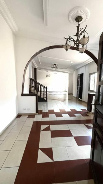 Location d'un Duplex de 5 pièces sur Angré 8ème tranche