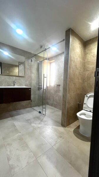 Location d'un appartement de 4 pièces sur Riviera Golf