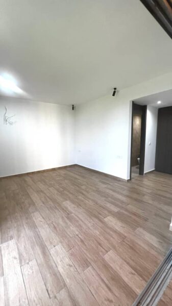 Location d'un appartement de 4 pièces sur Riviera Golf