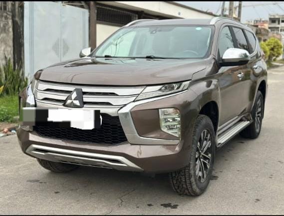 Location de Mitsubishi Pajero Sport