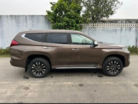 Location de Mitsubishi Pajero Sport