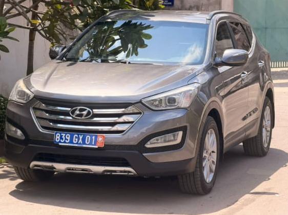 Location de Hyundai Santafe 2015