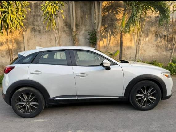 Location d'un SUV Mazda CX3