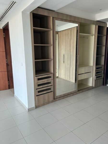 Location d'une Villa Duplex de 9 pièces sur Angré