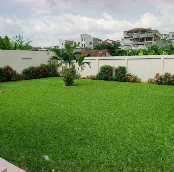 Location d'une Villa Duplex de 5 pièces sur Riviera 4