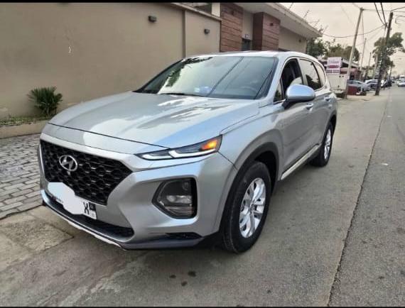 Location d'un SUV Hyundai SantaFe