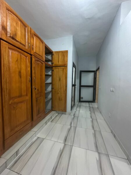 Location d'une superbe Villa Duplex de 8 pièces sur Riviera