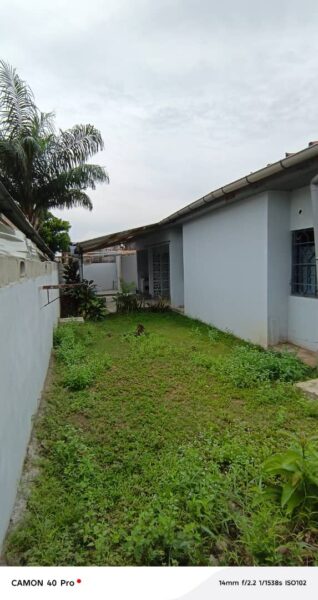 Location de Villa basse de 5 pièces sur Riviera 3