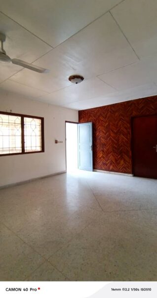 Location de Villa basse de 5 pièces sur Riviera 3