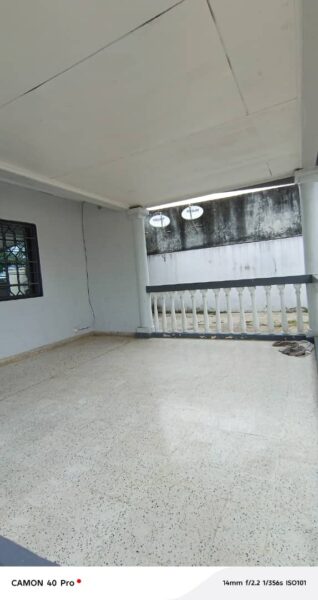 Location de Villa basse de 5 pièces sur Riviera 3