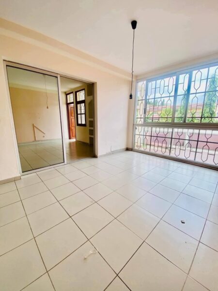 Location d'un Duplex de 5 pièces sur Cocody Riviera