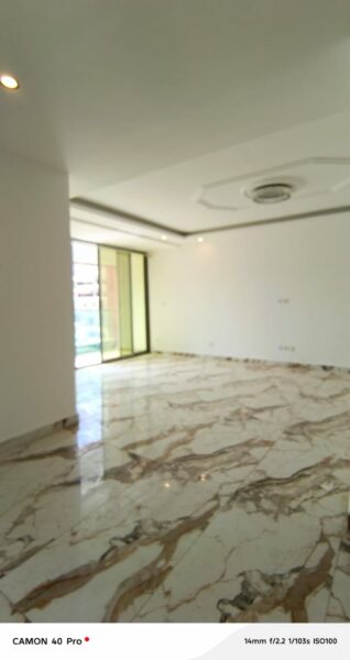 Location d'appartement de 3 et 4 pièces sur Cocody