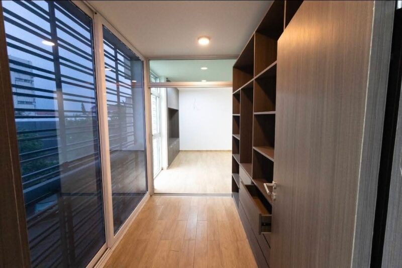 Location d'un appartement de 4 pièces sur Cocody Golf