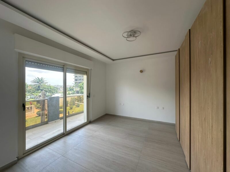 Location d'appartements de 3 et 4 pièces sur Cocody Riviera 2