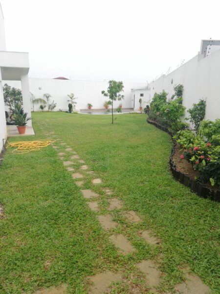 Location de Villa duplex 8 pièces sur Cocody Angré Gestoci