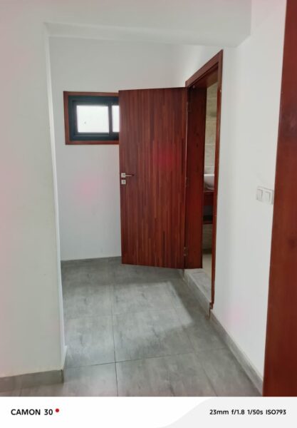 Location d'une villa Duplex de 4 pièces sur Cocody Faya