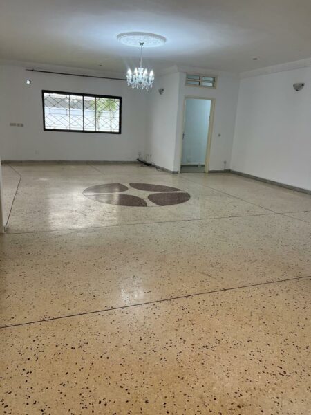 Location de Villa basse sur Marcory Zone 4