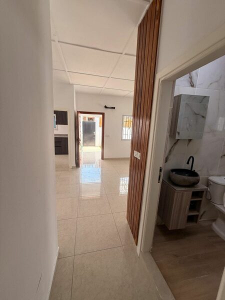 Location de Villa de 4 pièces avec dépendance sur Abata