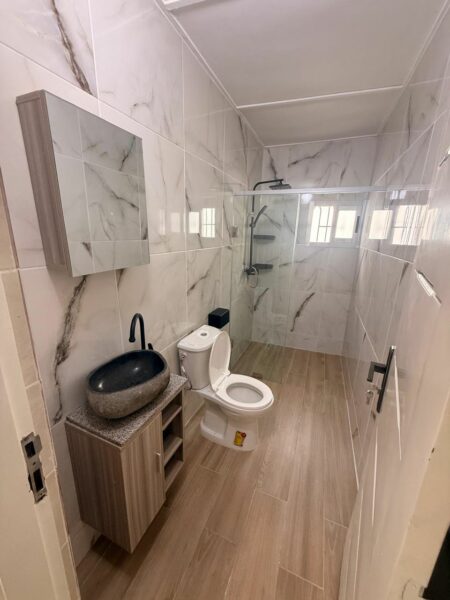 Location de Villa de 4 pièces avec dépendance sur Abata
