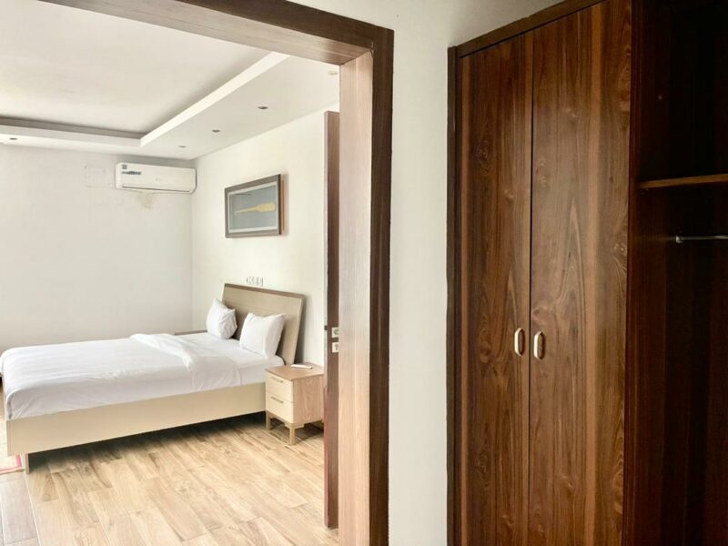 Location d'un appartement meublé de 4 pièces sur Riviera Golf