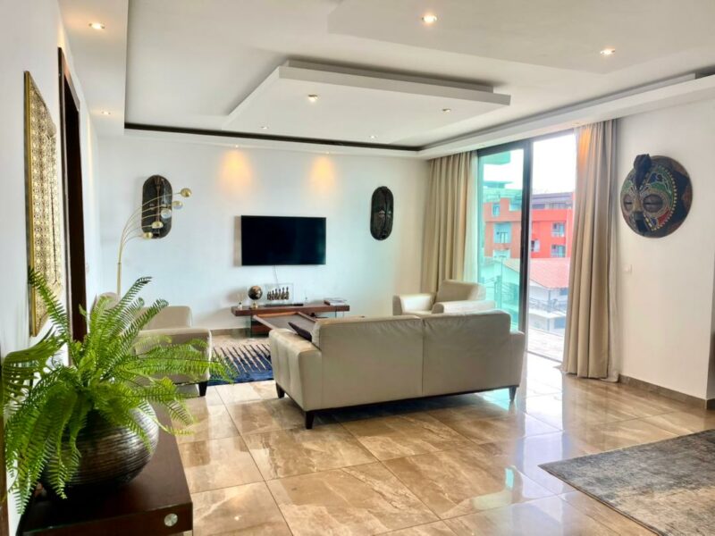 Location d'un appartement meublé de 4 pièces sur Riviera Golf