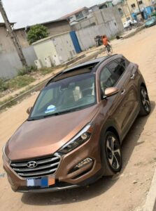 Location d'un Hyundai Tucson sur Abidjan