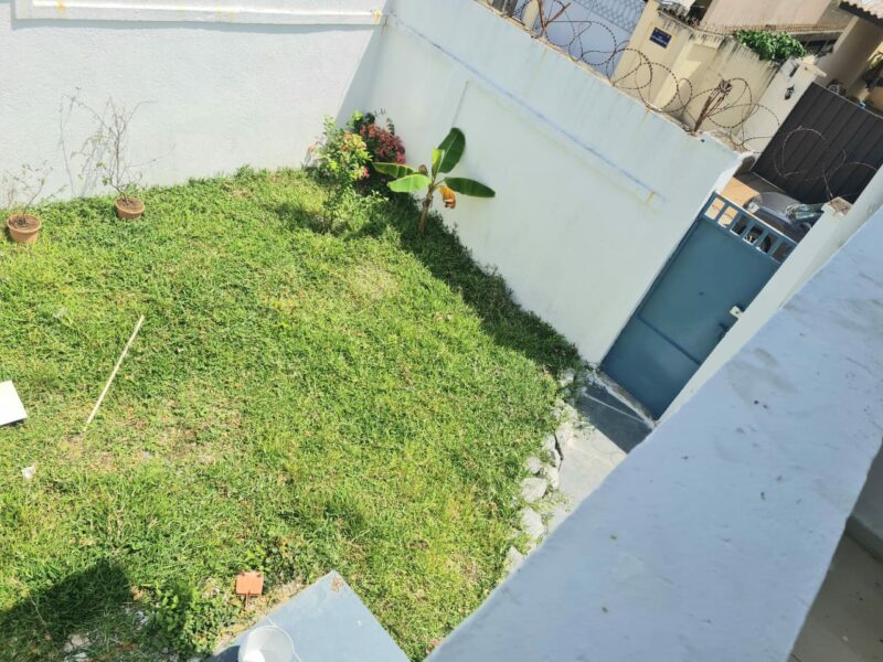 Location d'une Villa duplex de 10 pièces sur Angré