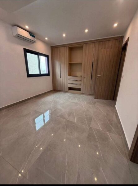 Location d'appartement de 4 pièces sur Riviera Bonoumin