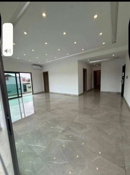 Location d'appartement de 4 pièces sur Riviera Bonoumin