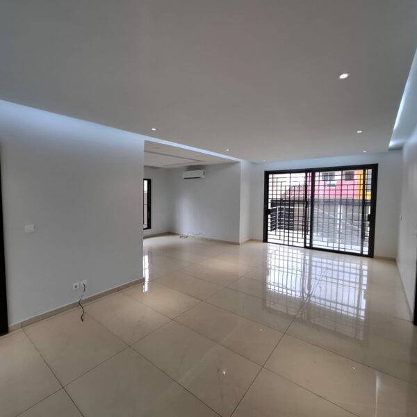 Location d'une Villa Duplex de 5 pièces sur Riviera Saint Viateur