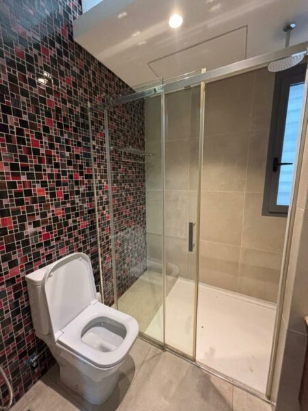 Location d'un appartement de 3 pièces sur Marcory Zone 4