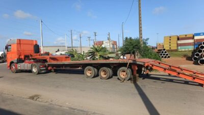 Location de camion DAF XF 105 pour vos travaux