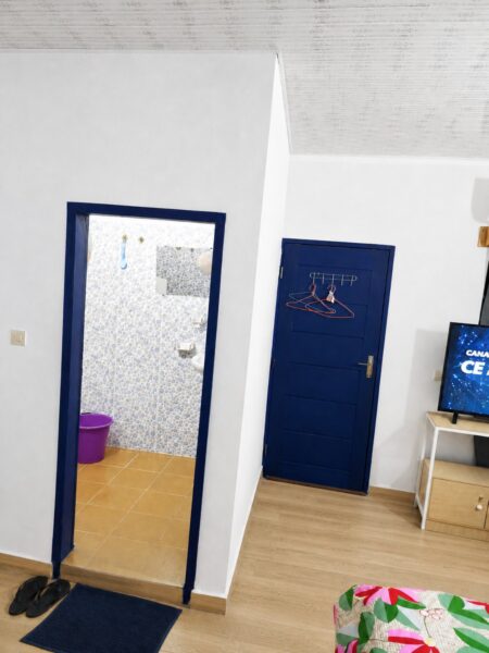 Location d'un studio meublé sur Grand Bassam
