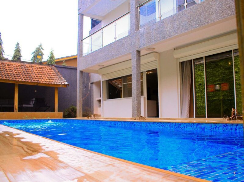 Location d'une Villa meublée sur Riviera