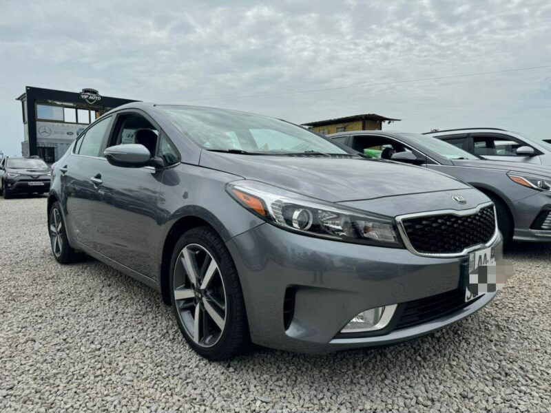 KIA CERATO 2017 – DISPONIBLE EN LOCATION