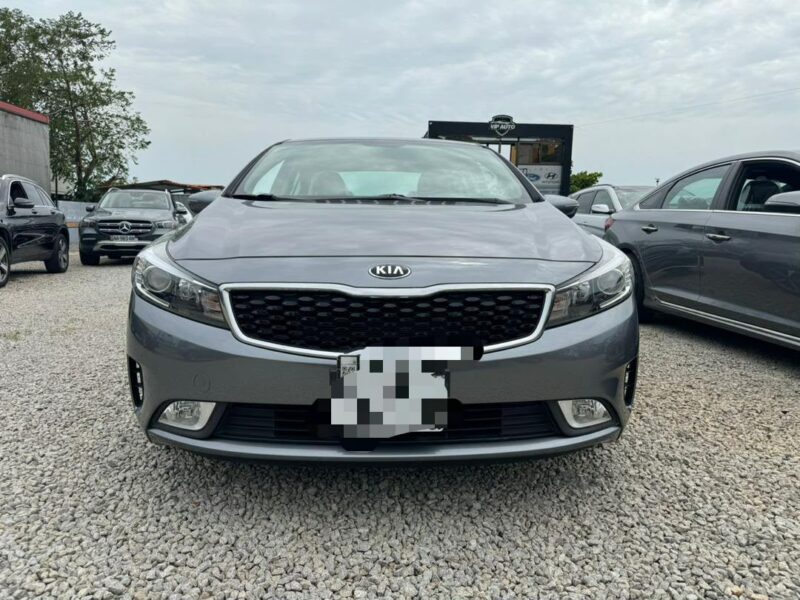 KIA CERATO 2017 – DISPONIBLE EN LOCATION