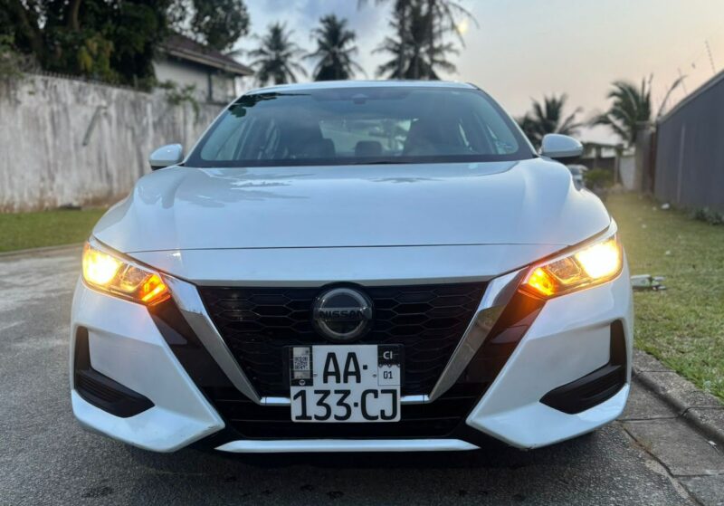 NISSAN SENTRA 2022 – DISPONIBLE EN LOCATION