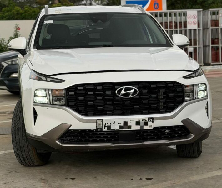 Location d'un SUV Hyundai Santafe