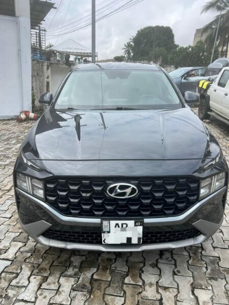 Location de Hyundai Santafe sur Abidjan