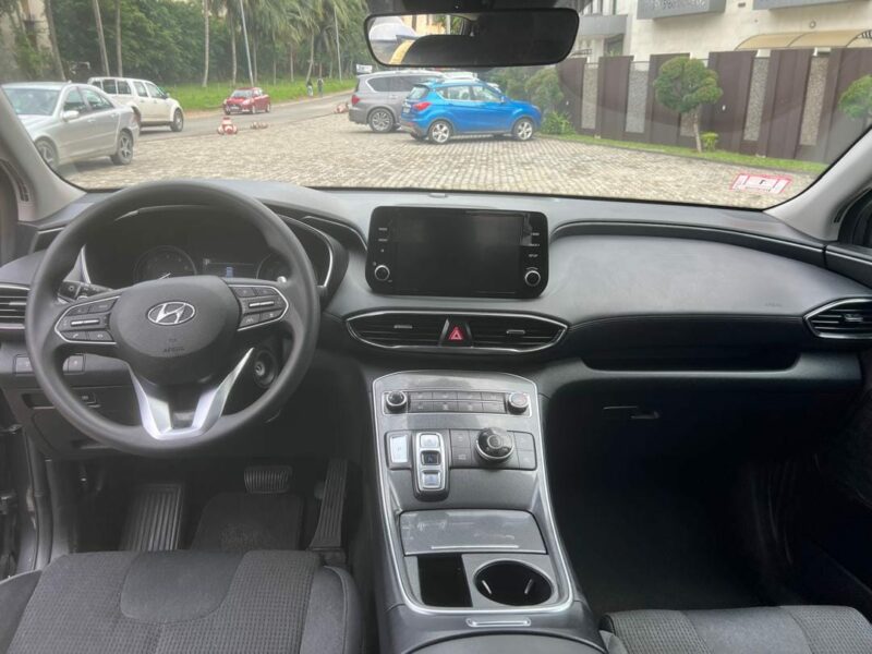 Location de Hyundai Santafe sur Abidjan